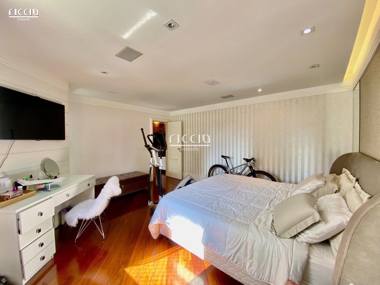 Apartamento à venda no Vila Adyana — imagem 18 de 27