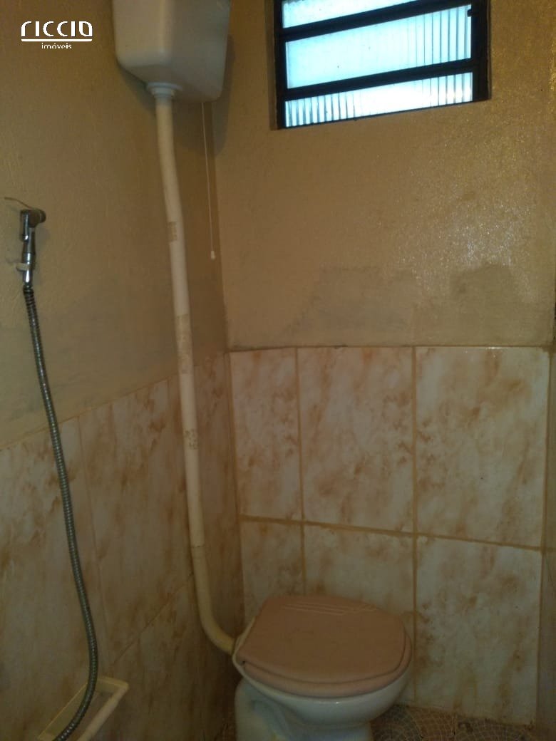 Predio Comercial à venda no Jardim Ismênia — detalhe do imóvel