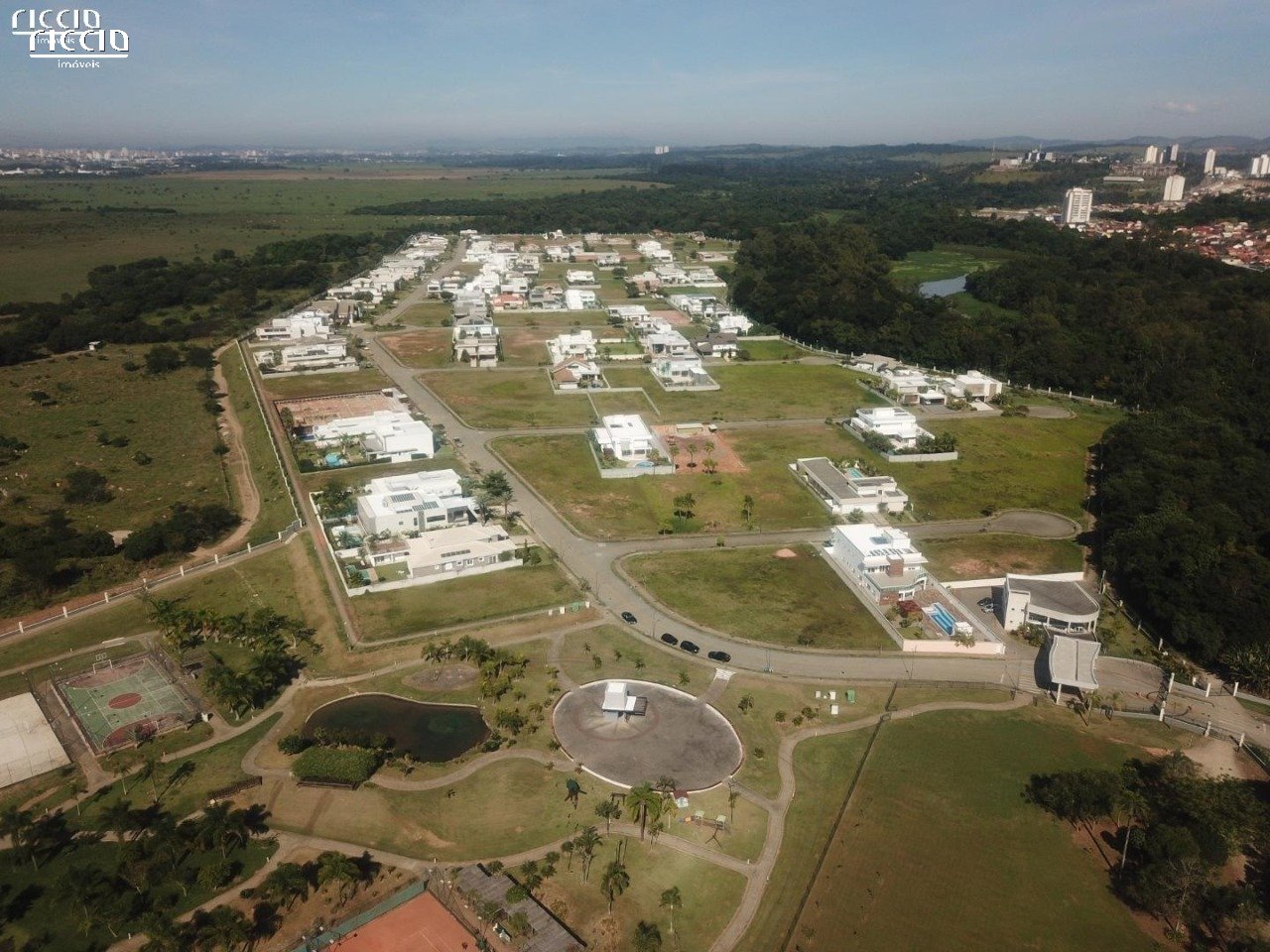 Terreno à venda no Urbanova — ambiente interno