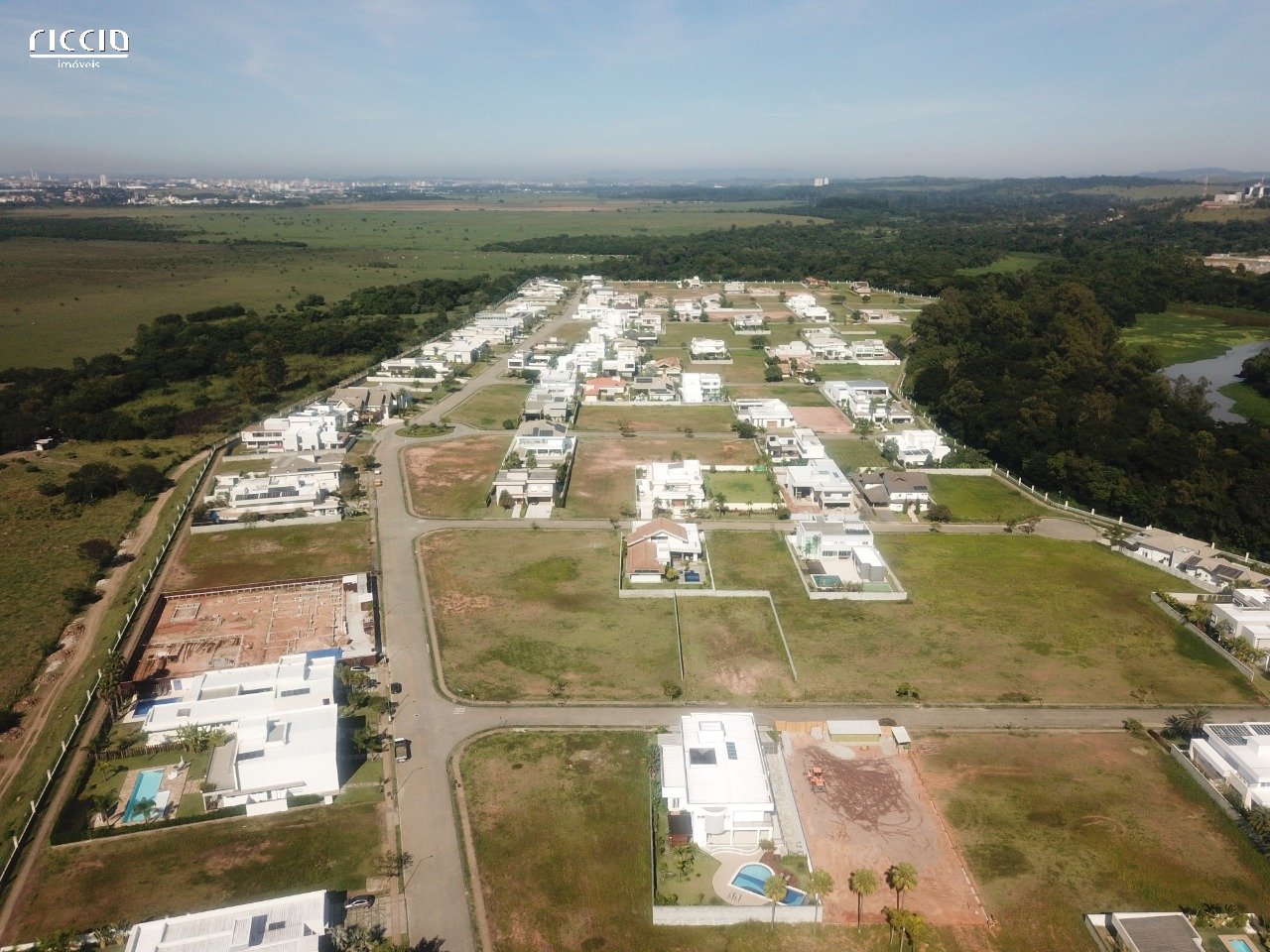 Terreno à venda no Urbanova — imagem 4 de 5