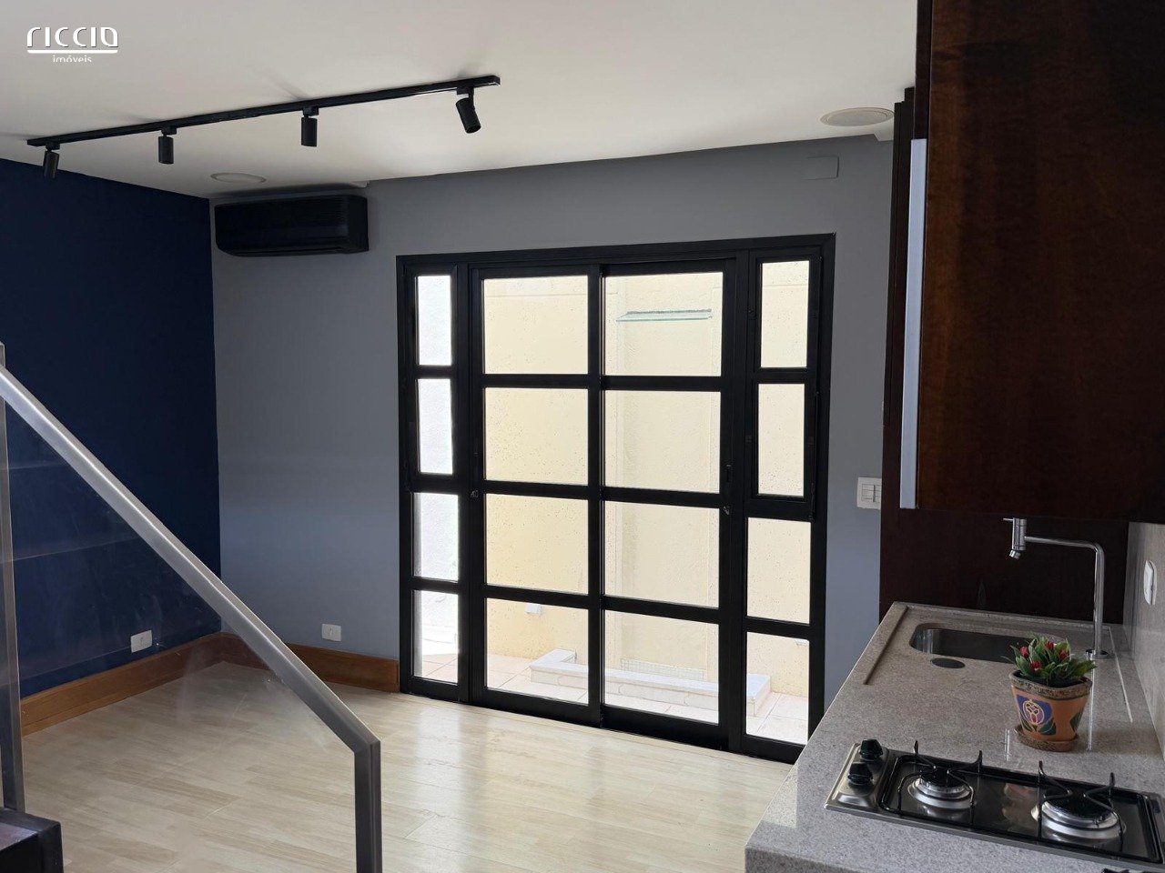 Ponto Comercial à venda no Vila Adyana — imagem 24 de 33