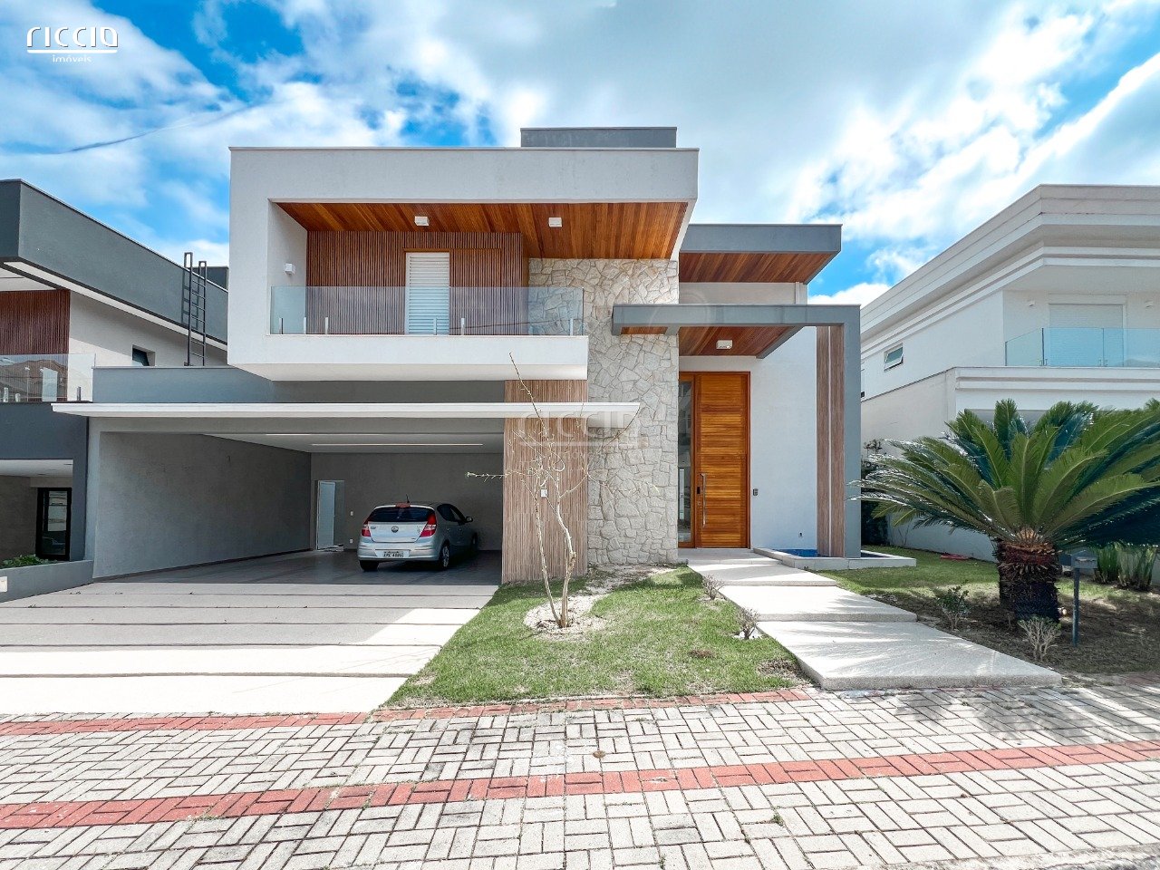 Casa com 4 dormitórios à venda, 450 m² - Urbanova - São José dos Campos/SP
