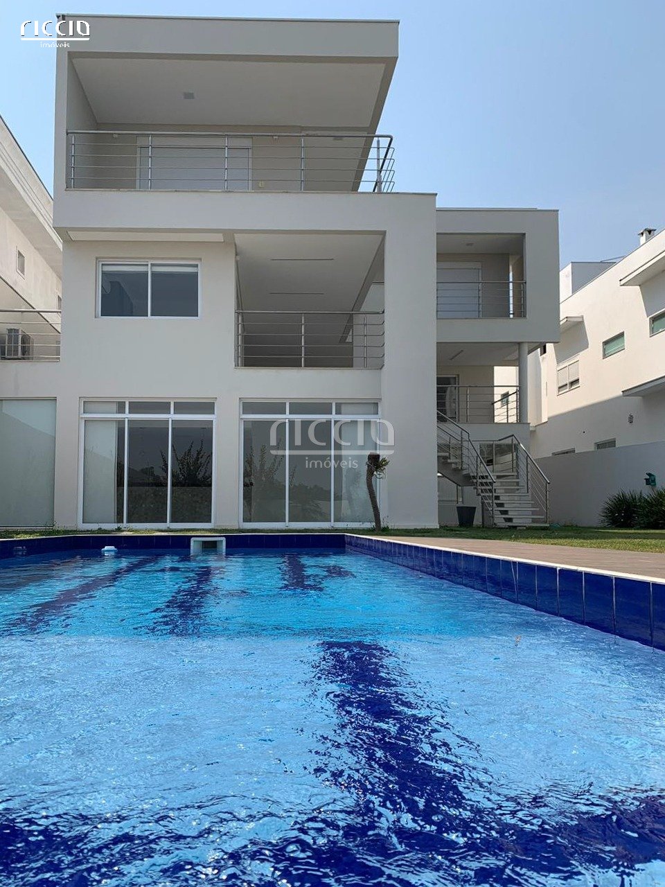 Casa em Condomínio à venda no Urbanova — ambiente interno