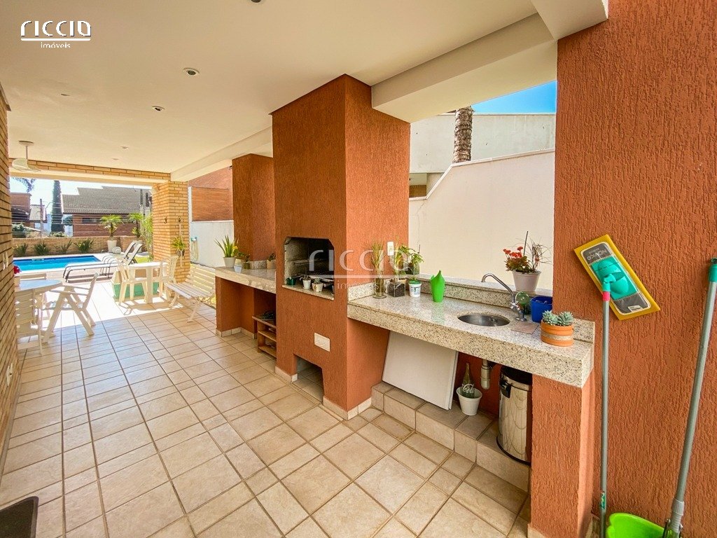 Casa em Condomínio à venda no Jardim Aquárius — imagem 18 de 52