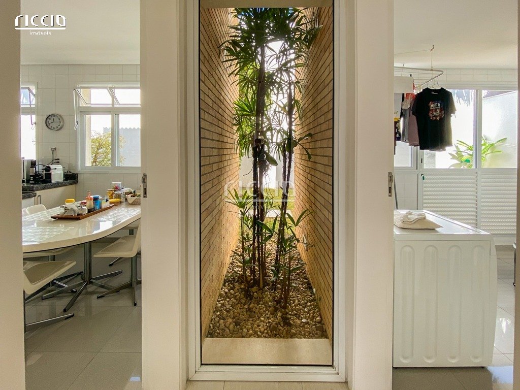 Casa em Condomínio à venda no Jardim Aquárius — imagem 13 de 52
