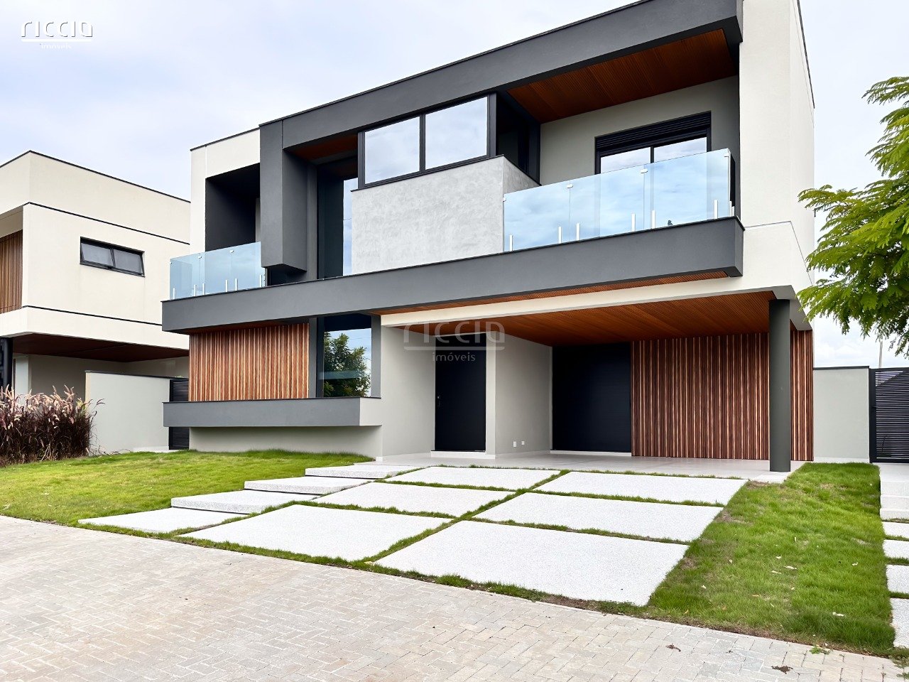 Casa em Condomínio à venda no Urbanova — ambiente interno