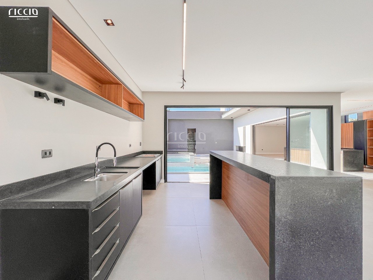 Casa em Condomínio à venda no Urbanova — imagem 16 de 53