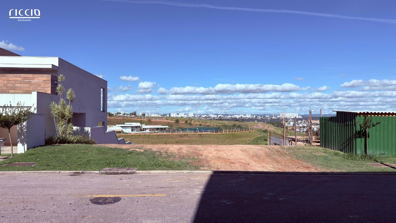 Terreno à venda, 486 m² Quadra M1 com Declive e Vista Eterna/Linda para Cidade e Urbanova - São José dos Campos/SP