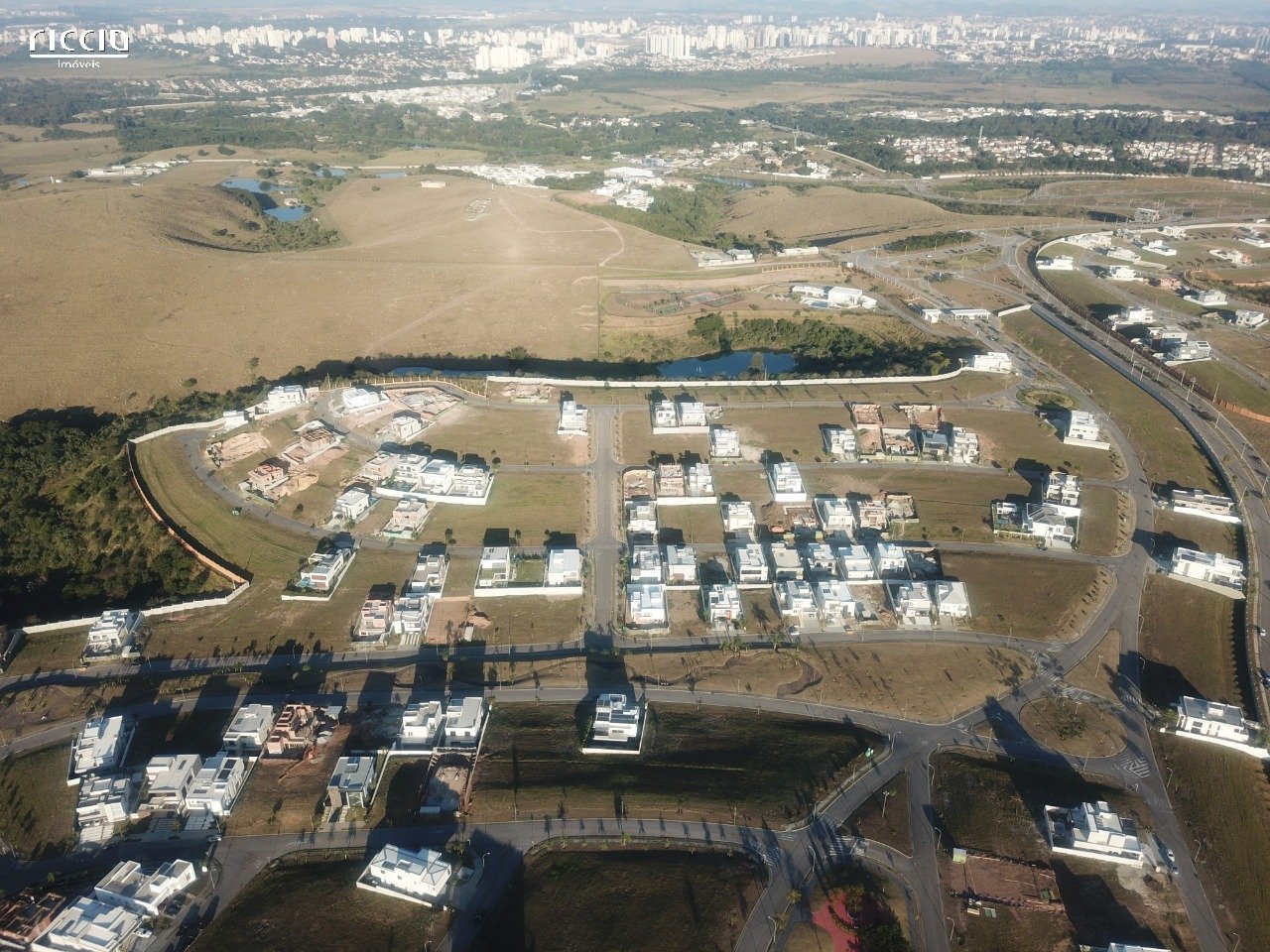 Terreno à venda no Urbanova — imagem 6 de 8