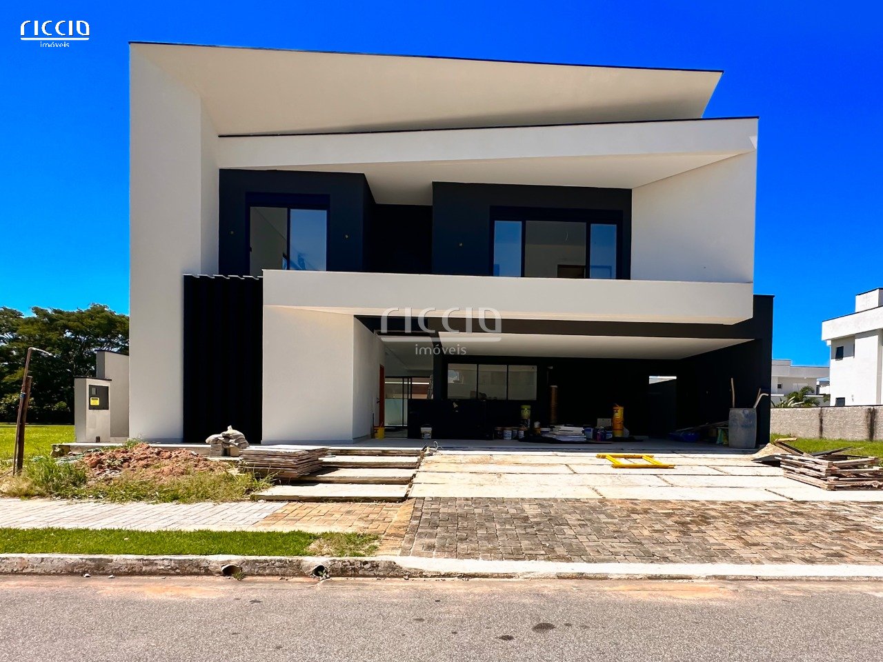 Casa em Condomínio à venda no Urbanova — ambiente interno