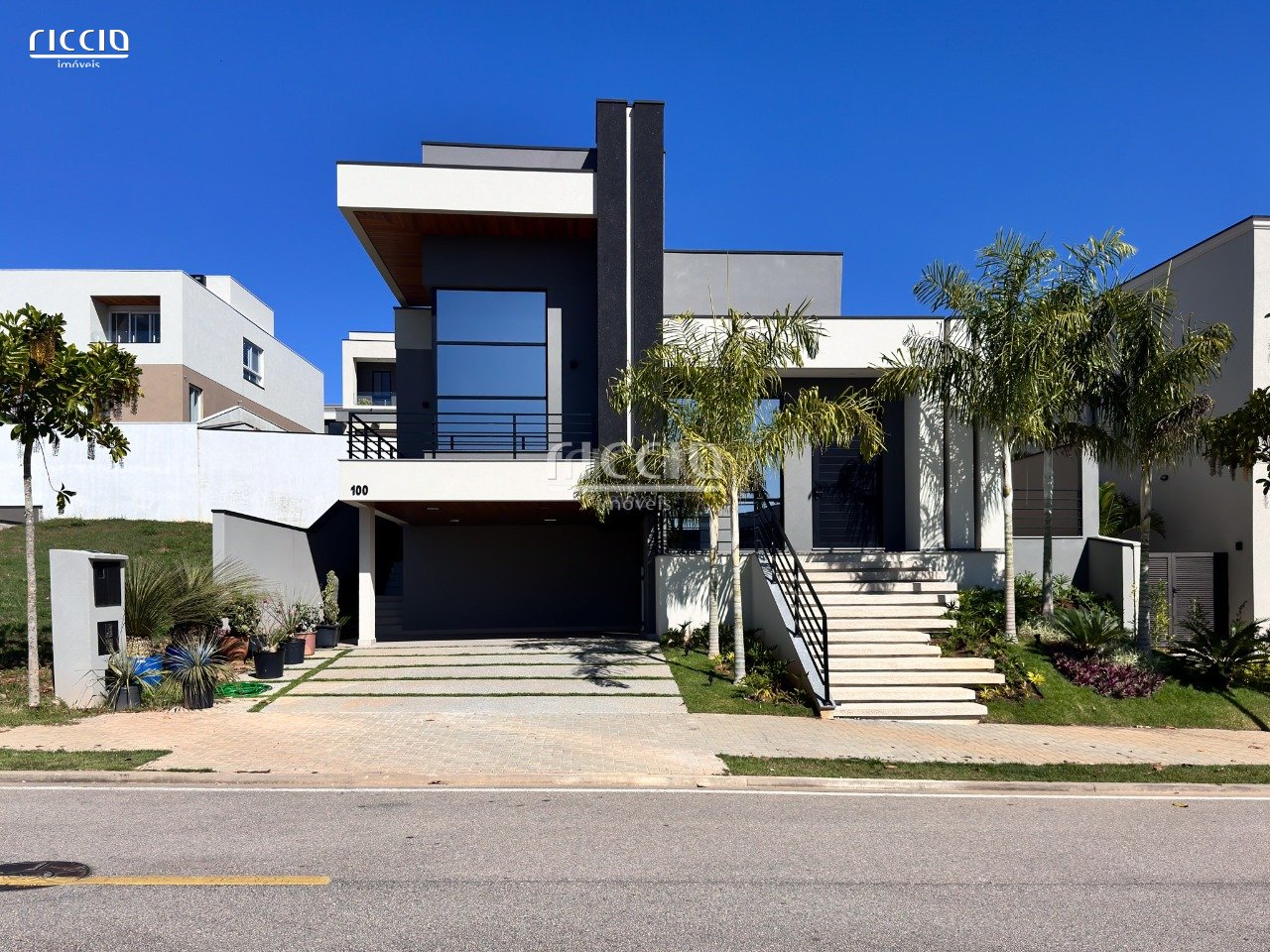 Casa em Condomínio à venda no Urbanova — ambiente interno