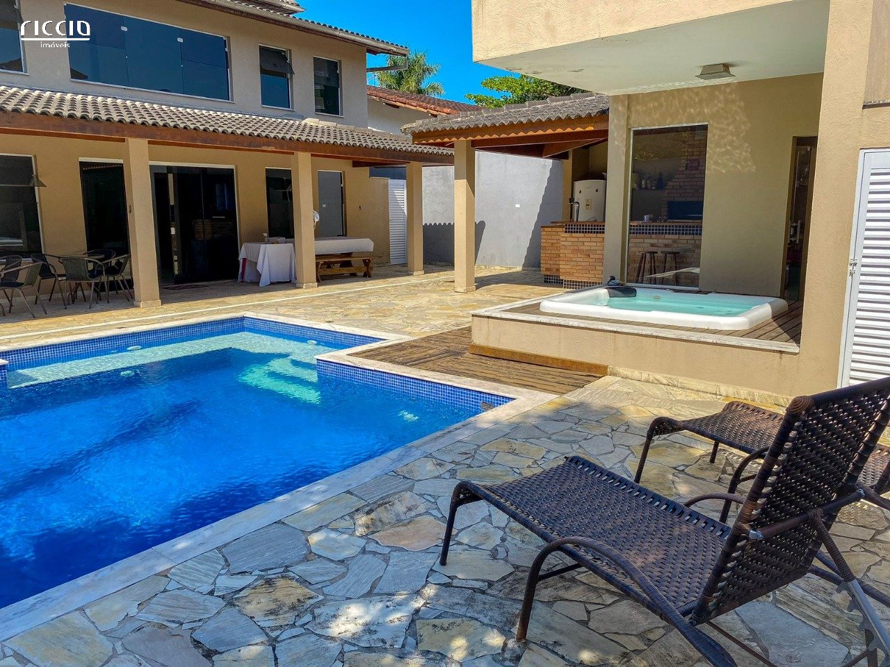 Casa à venda no Sumaré — imagem 8 de 9