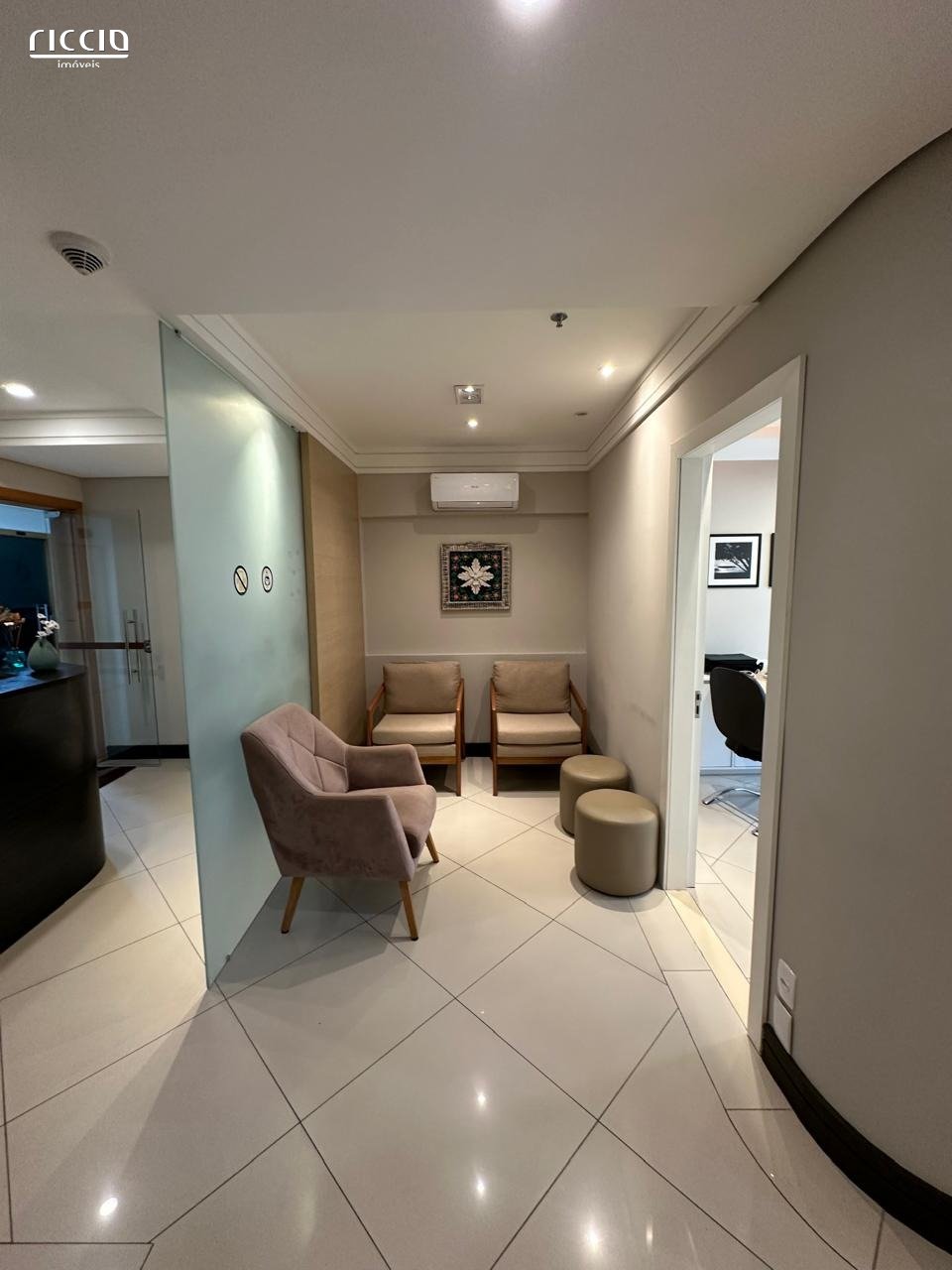 Sala / Conjunto à venda no Jardim Aquarius — imagem 4 de 19