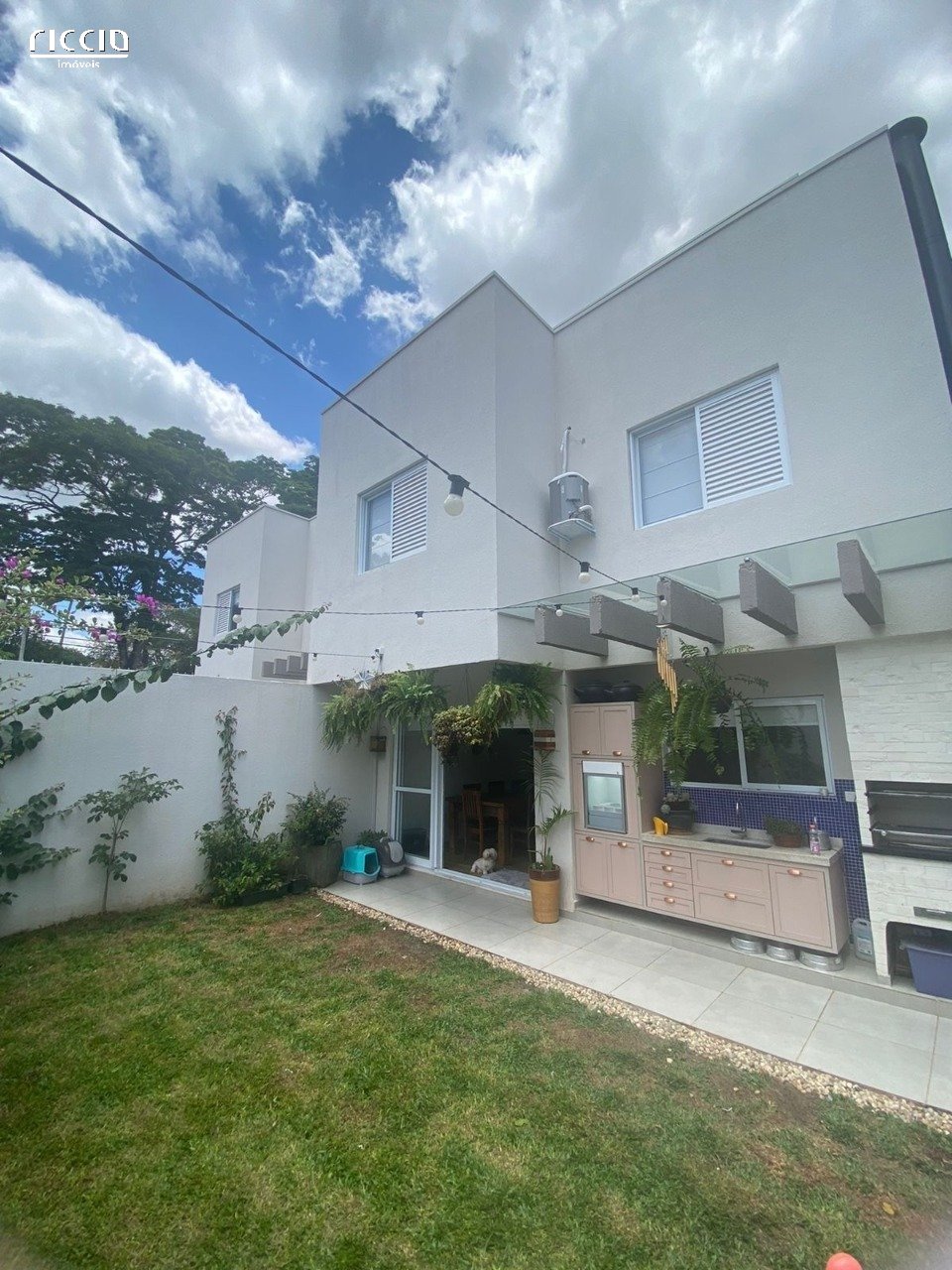 Condominio Reserva Cambui — ambiente interno