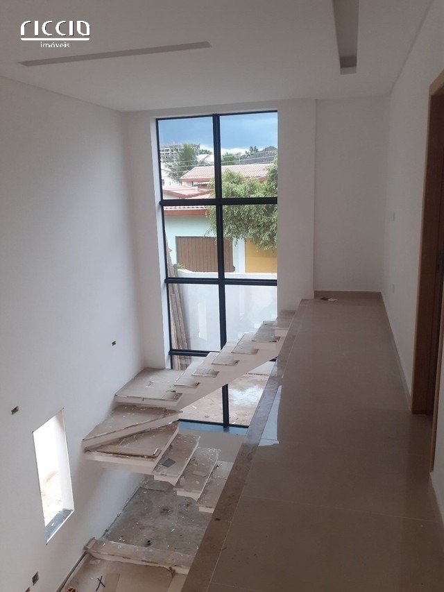 Casa à venda no Villa Branca — imagem 8 de 20
