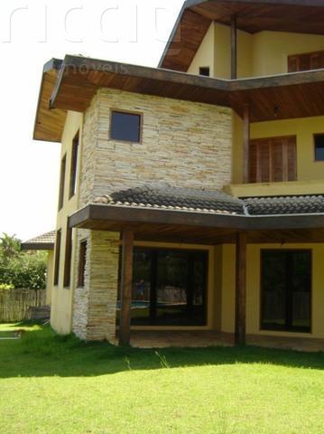 Casa em Condomínio à venda no Jardim Esplanada — ambiente interno