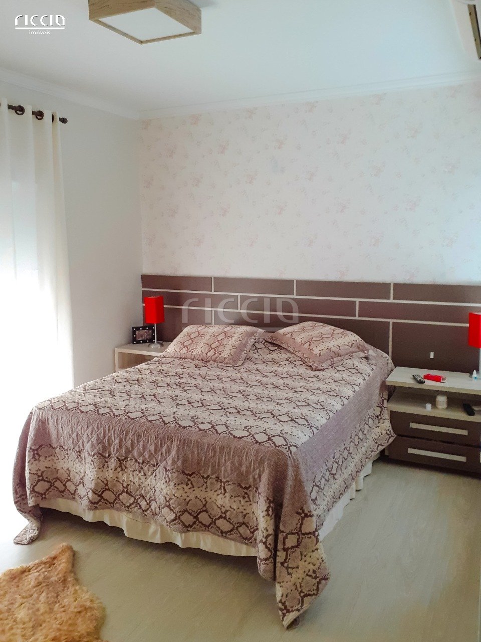 Apartamento à venda no Jardim das Colinas — imagem 15 de 33