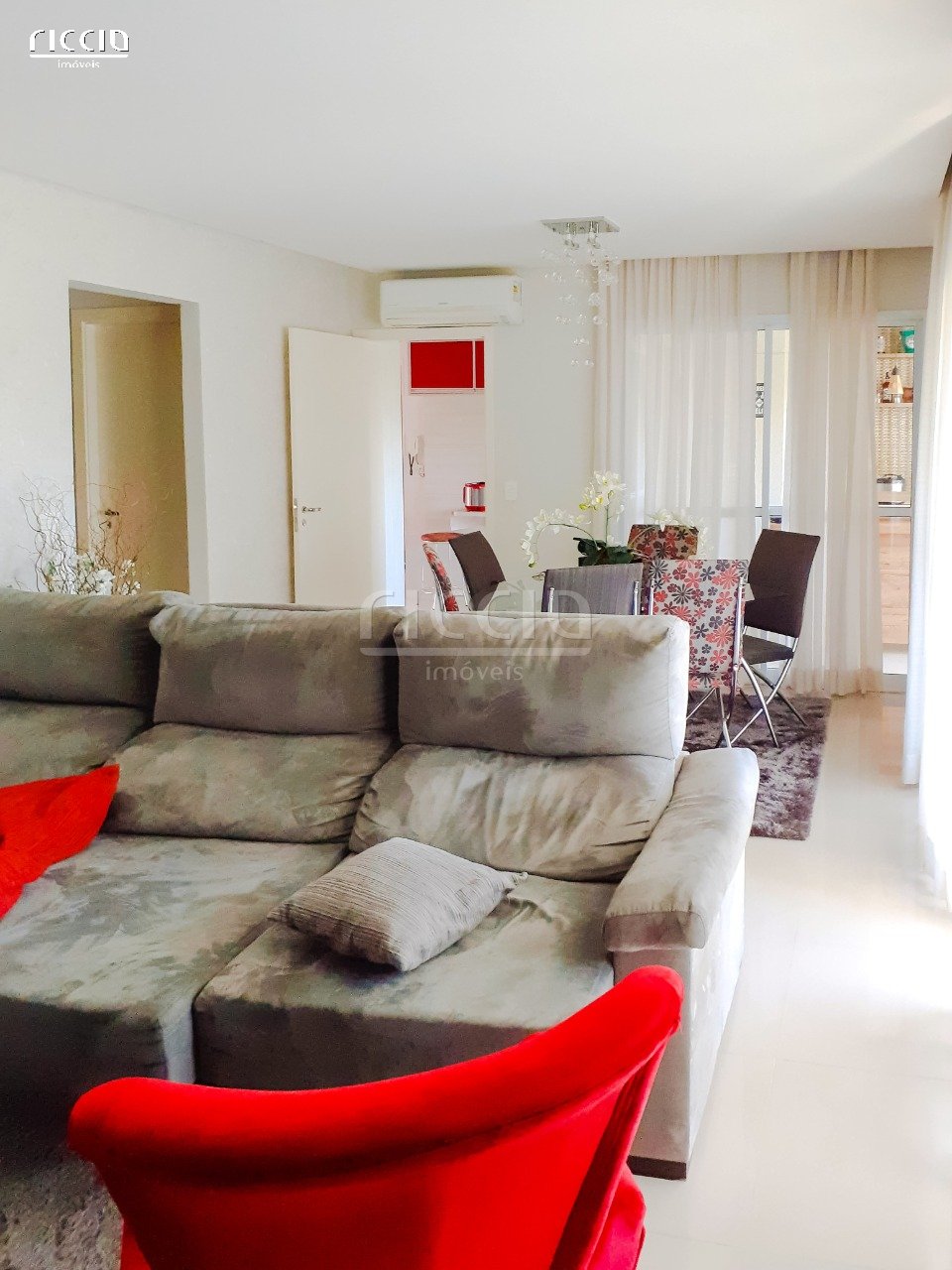 Apartamento à venda no Jardim das Colinas — detalhe do imóvel